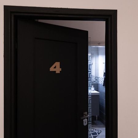 Nik Rooms Genua Exteriör bild