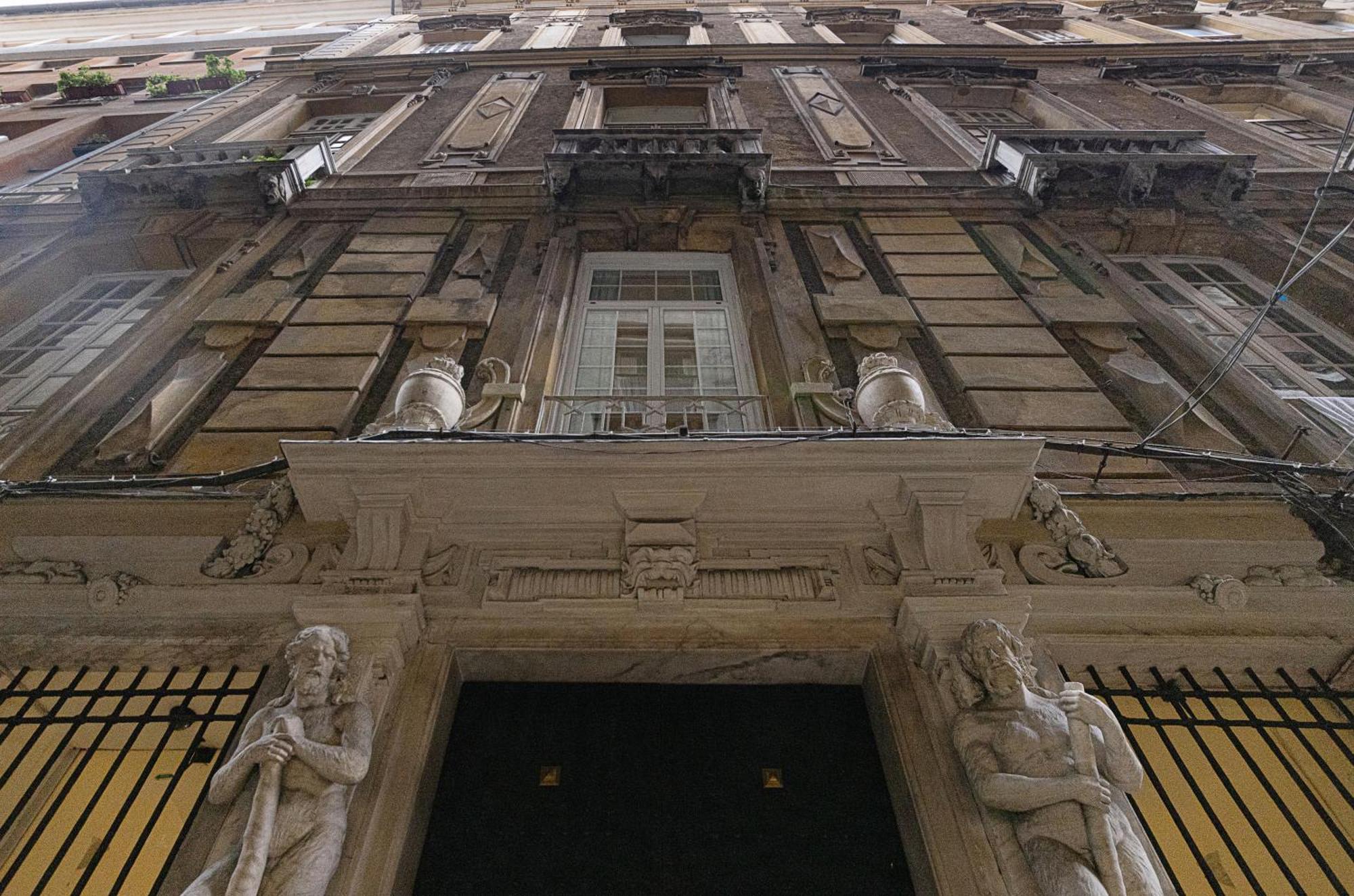 Nik Rooms Genua Exteriör bild