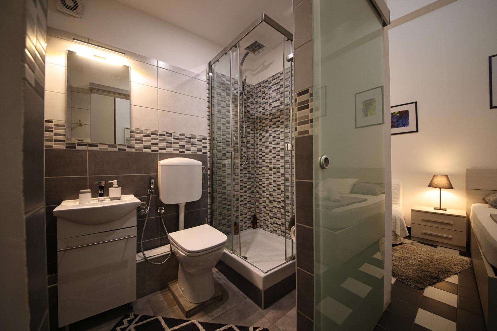 Nik Rooms Genua Exteriör bild